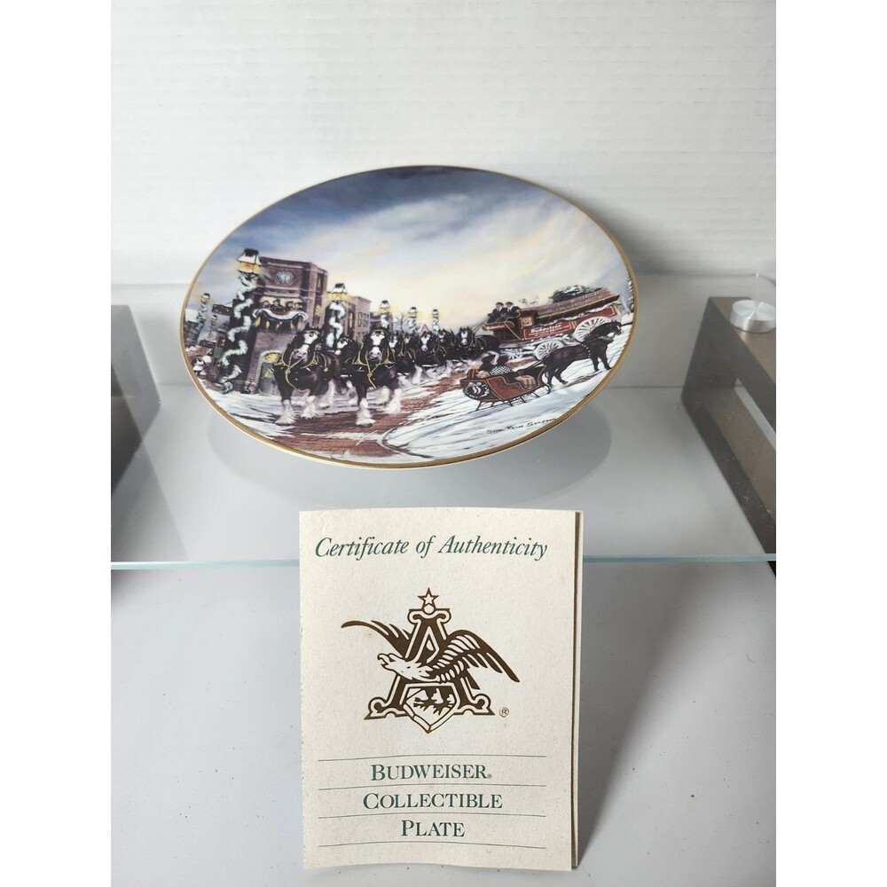 1992 Anheuser Busch  "THE PERFECT CHRISTMAS" Budweiser Clydesdales Plate